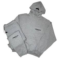 Ezzentials Tracksuit